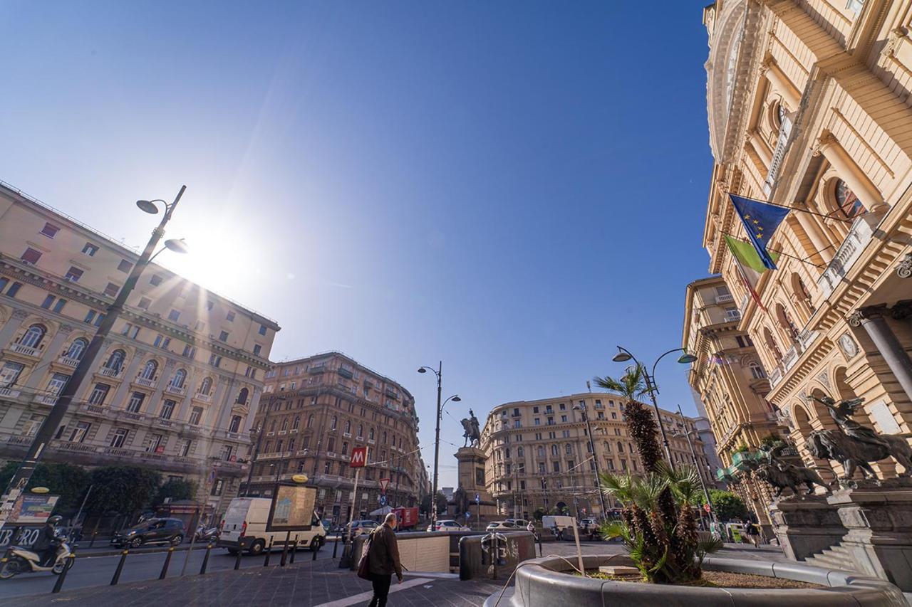 Le 4 Stagioni Dante H Napoli Centro, By Clapa Group Hotel Exterior foto